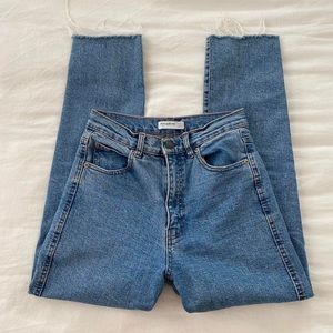 High Waisted Jeans